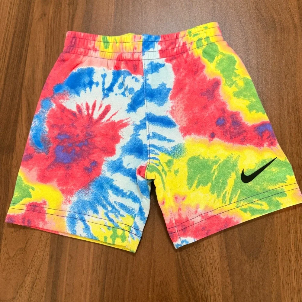 Nike Boys 2 Piece Outfit Tee and shorts Matching Set Size 3T NEW - Picture 5 of 7